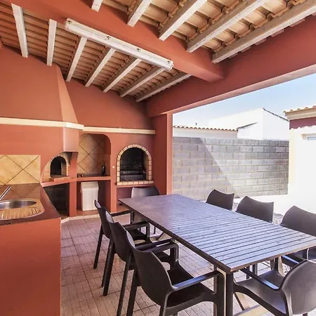 Bonita Elegant For 12 Short Walk To Beach Centre * Sagres